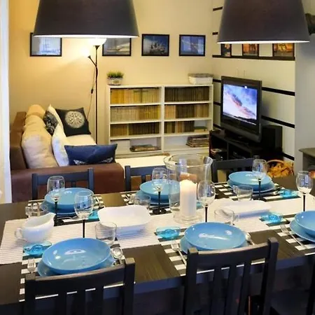 بيت للعطل In Near Baltic Beach, Cleaning Included *